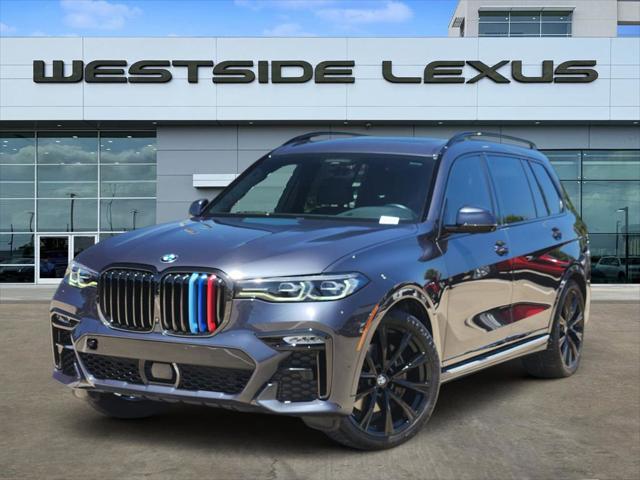 2021 BMW X7 xDrive40i's photo