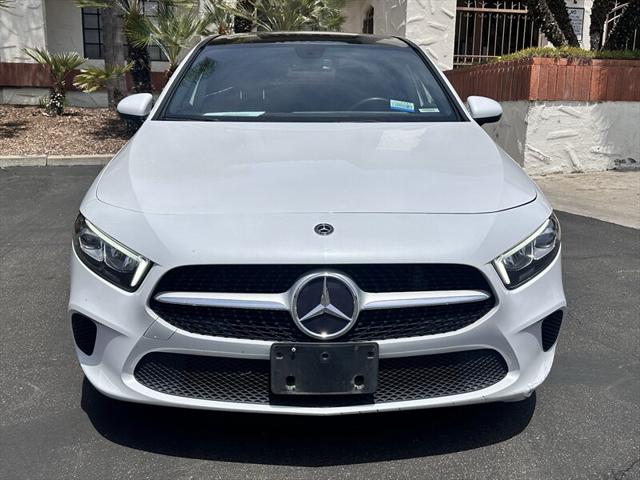 2020 Mercedes-Benz A 220 A 220 * AMBINET LIGHTING * MOONROOF *