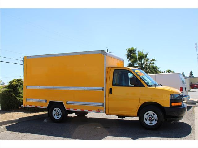 2021 GMC Savana Cutaway Work Van for sale in Merced, CA