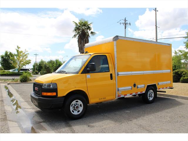 2021 GMC Savana Cutaway Work Van