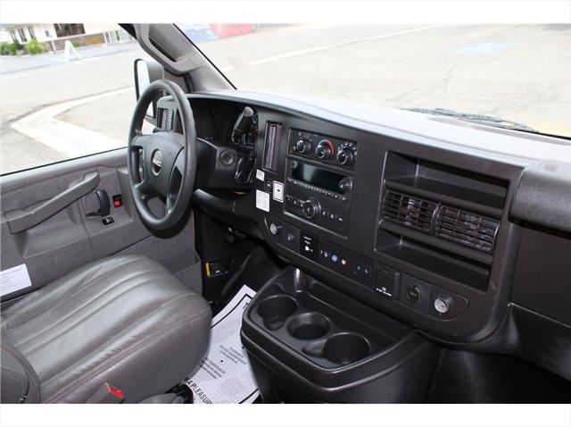 2021 GMC Savana Cutaway Work Van