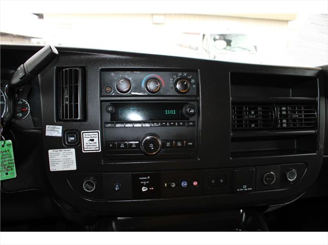 2021 GMC Savana Cutaway Work Van