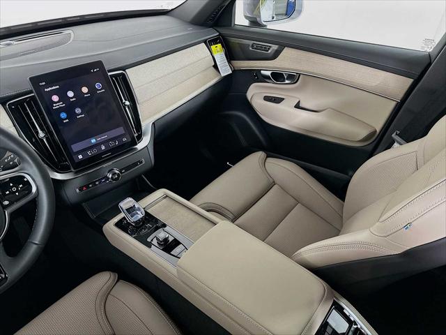 2026 Volvo XC90 Plug-In Hybrid Ultra, T8 AWD, Electric/Gasoline, Bright, 7 Seats