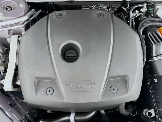 2026 Volvo XC90 Plug-In Hybrid Ultra, T8 AWD, Electric/Gasoline, Bright, 7 Seats