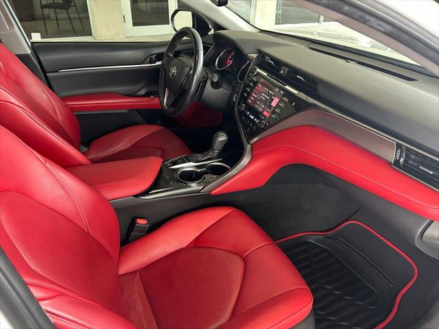 2019 Toyota Camry XSE