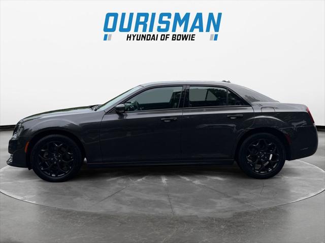 2023 Chrysler 300 Touring L AWD