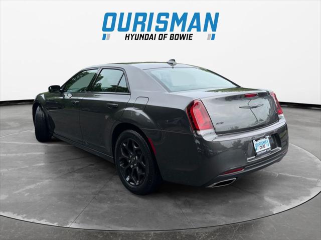 2023 Chrysler 300 Touring L AWD