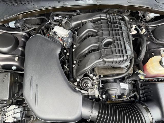 2023 Chrysler 300 Touring L AWD