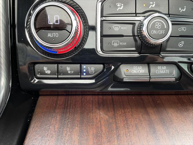 2024 GMC Yukon XL 4WD Denali Ultimate