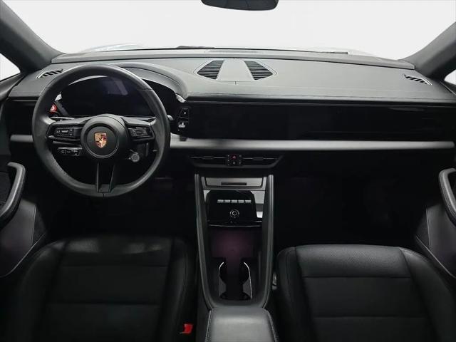 2025 Porsche Macan Electric Macan Electric