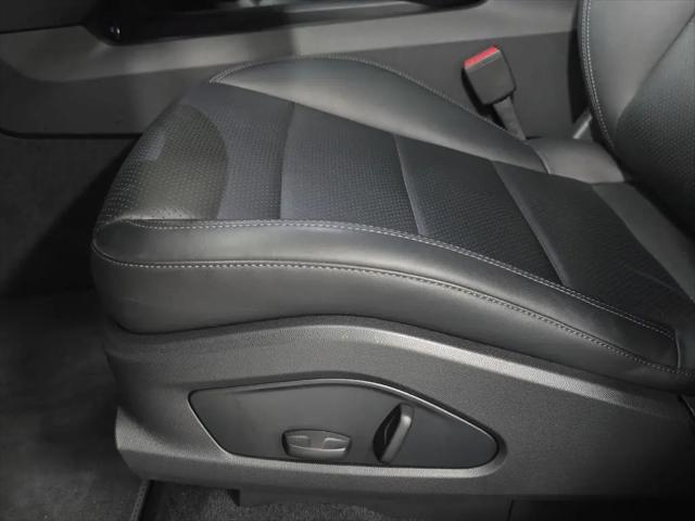 2025 Porsche Macan Electric Macan Electric