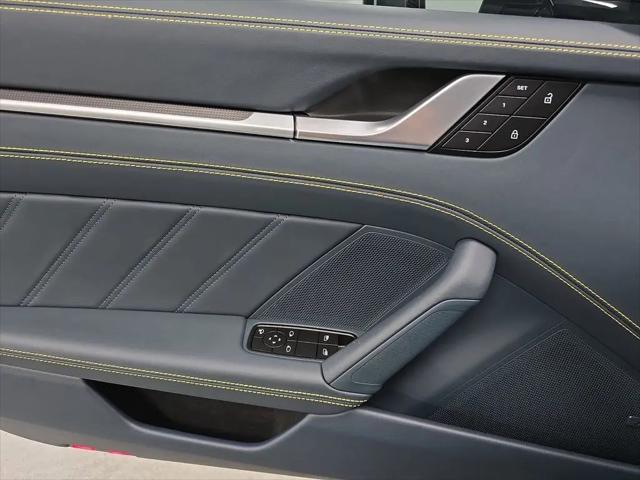 2025 Porsche 911 Turbo Cabriolet