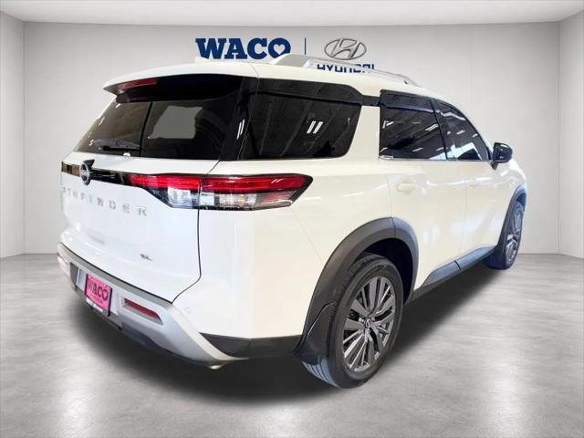 2024 Nissan Pathfinder SL FWD