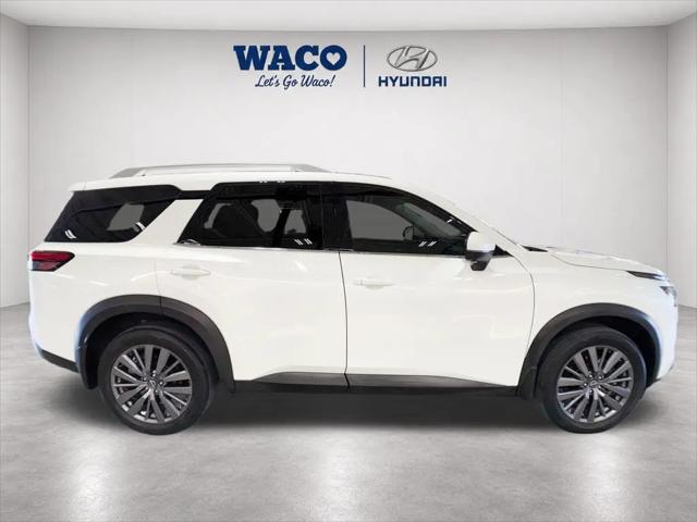 2024 Nissan Pathfinder SL FWD