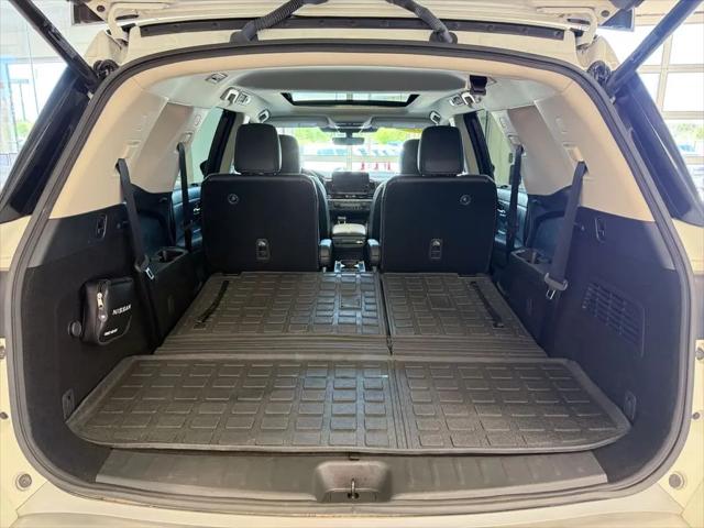 2024 Nissan Pathfinder SL FWD