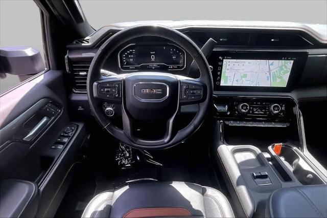 2024 GMC Sierra 2500HD 4WD Crew Cab Standard Bed AT4