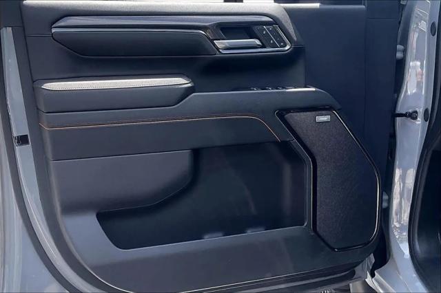 2024 GMC Sierra 2500HD 4WD Crew Cab Standard Bed AT4