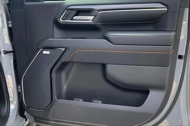 2024 GMC Sierra 2500HD 4WD Crew Cab Standard Bed AT4