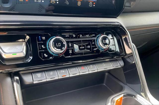 2024 GMC Sierra 2500HD 4WD Crew Cab Standard Bed AT4