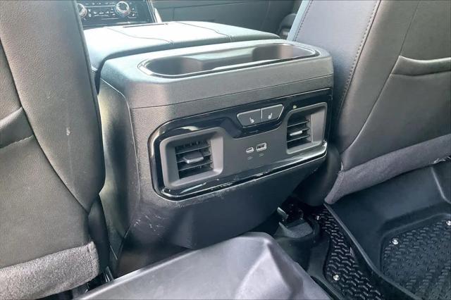 2024 GMC Sierra 2500HD 4WD Crew Cab Standard Bed AT4