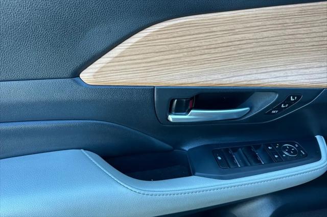 2024 Toyota Grand Highlander Platinum