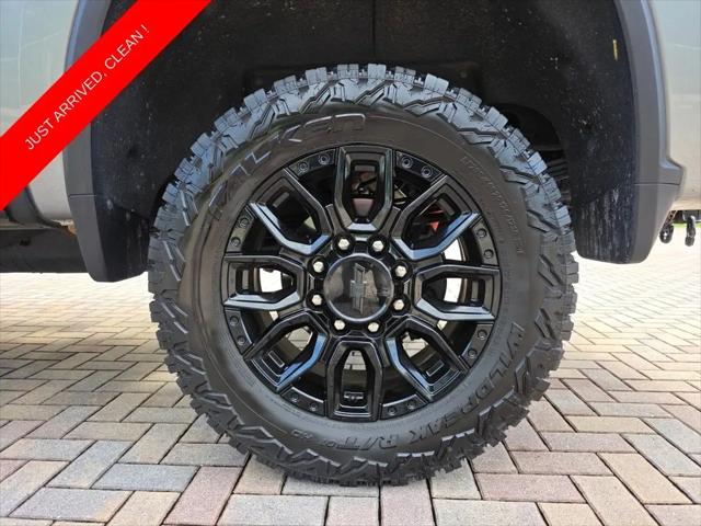 2024 Chevrolet Silverado 2500HD 4WD Crew Cab Standard Bed LT
