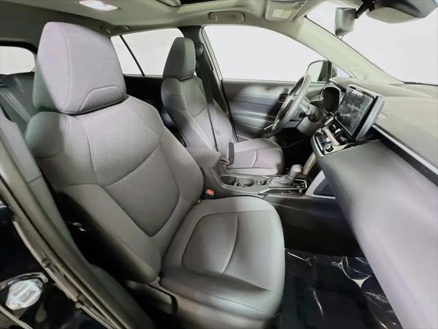 2025 Toyota Corolla Cross LE
