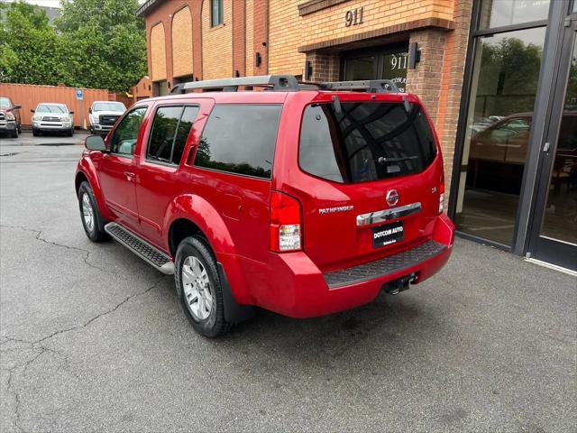 2010 Nissan Pathfinder SE