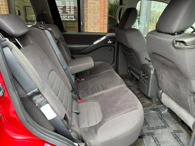 2010 Nissan Pathfinder SE