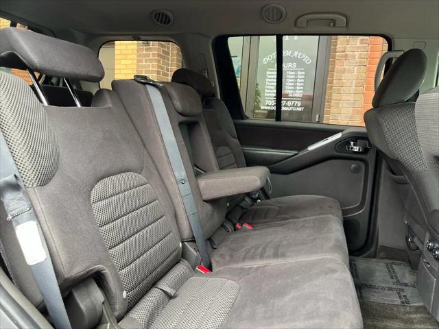 2010 Nissan Pathfinder SE
