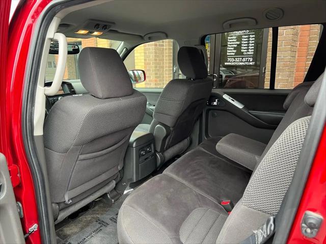 2010 Nissan Pathfinder SE