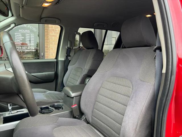 2010 Nissan Pathfinder SE
