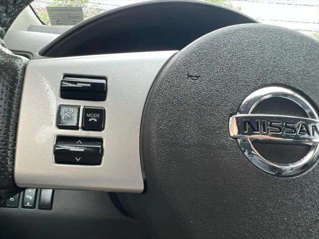 2010 Nissan Pathfinder SE