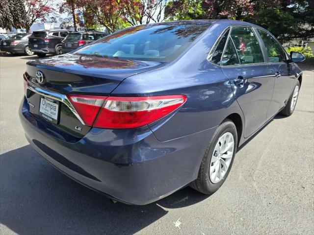2017 Toyota Camry LE