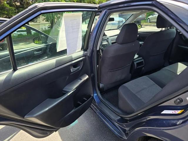 2017 Toyota Camry LE