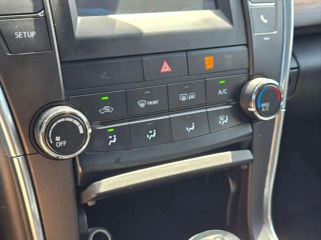 2017 Toyota Camry LE