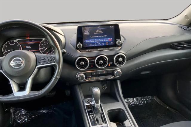 2022 Nissan Sentra SV Xtronic CVT