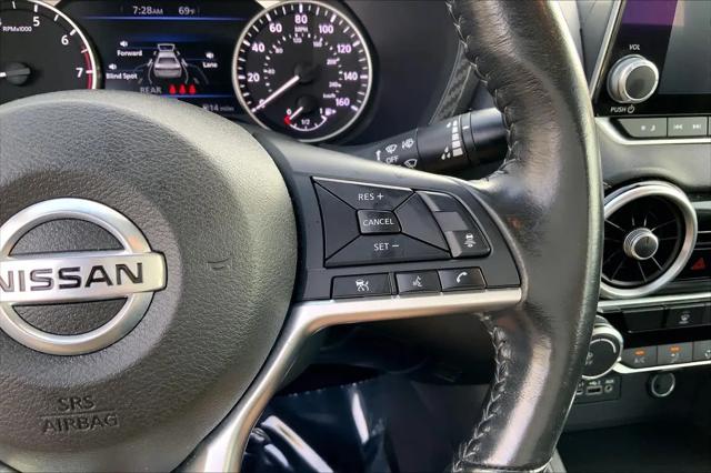 2022 Nissan Sentra SV Xtronic CVT