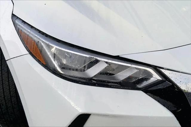 2022 Nissan Sentra SV Xtronic CVT