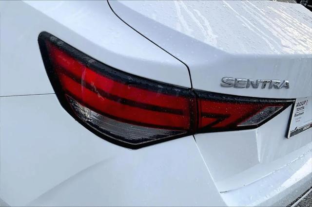 2022 Nissan Sentra SV Xtronic CVT