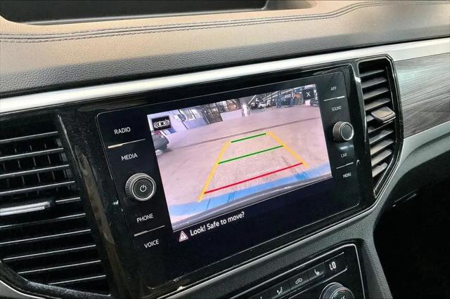 2023 Volkswagen Atlas Cross Sport 2.0T SE w/Technology