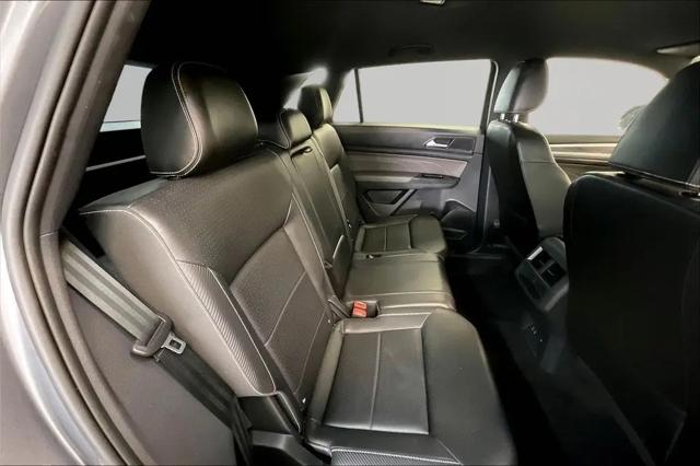 2023 Volkswagen Atlas Cross Sport 2.0T SE w/Technology