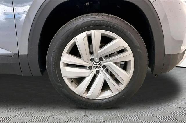 2023 Volkswagen Atlas Cross Sport 2.0T SE w/Technology