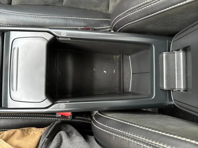 2021 Volvo XC40 T5 R-Design