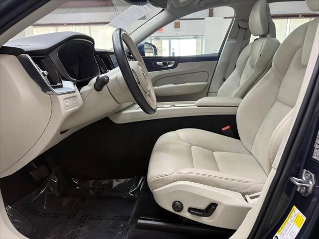 2018 Volvo XC60 T6 Momentum