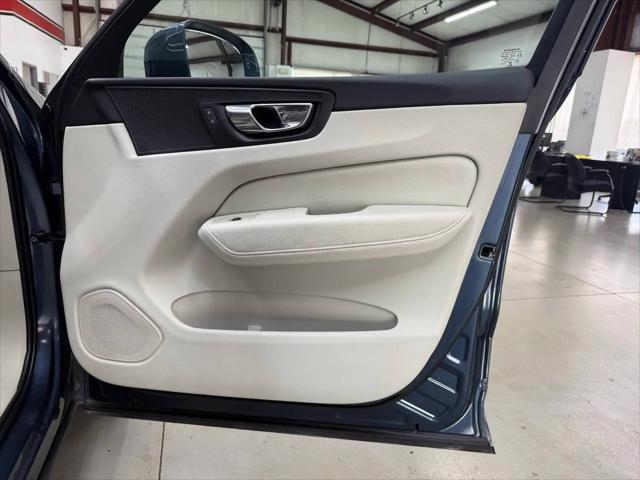 2018 Volvo XC60 T6 Momentum