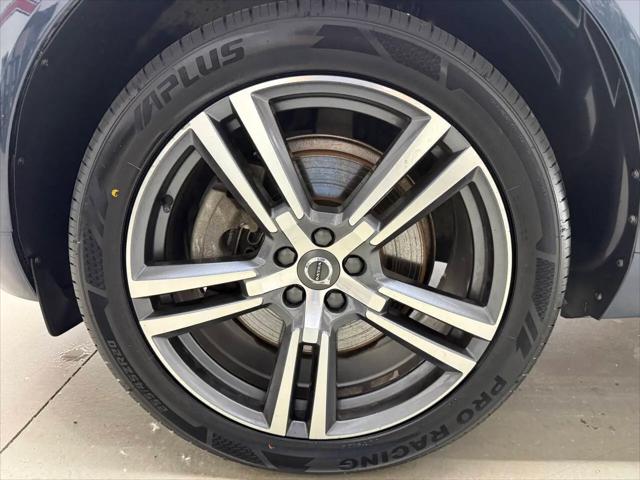 2018 Volvo XC60 T6 Momentum