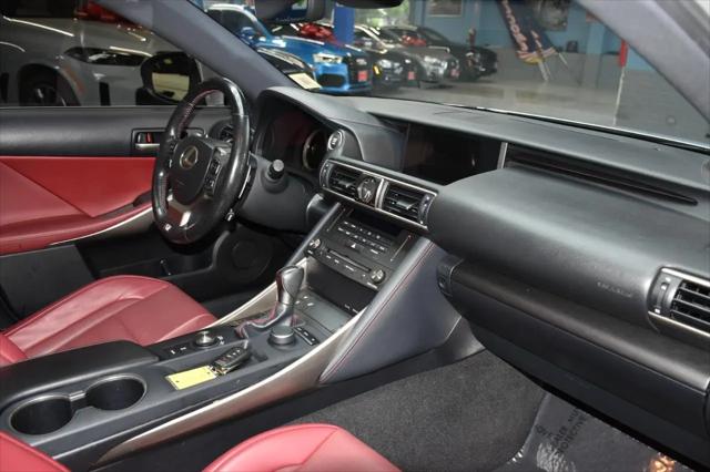 2019 Lexus IS 300 IS 300