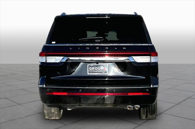 2023 Lincoln Navigator Standard