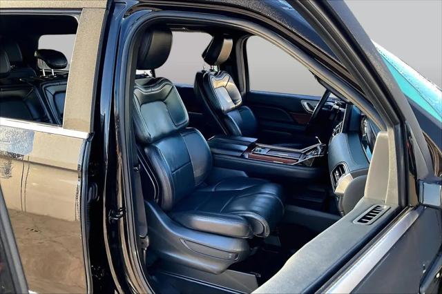 2023 Lincoln Navigator Standard